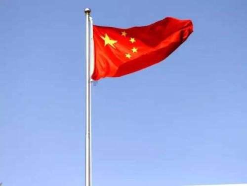 交强险标志每年都要换吗